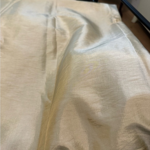 Curtains-Bed Bath & Beyond by Peri Homeworks Collection 54”X96”, champagne gold - Picture 5 of 7